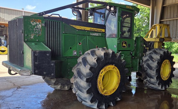 2024 John Deere 843L