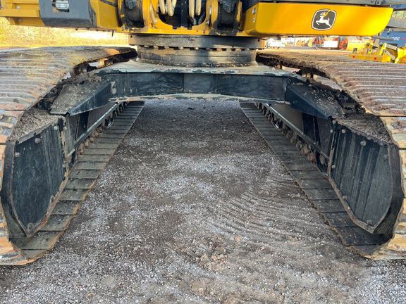 2023 John Deere 470 P-Tier