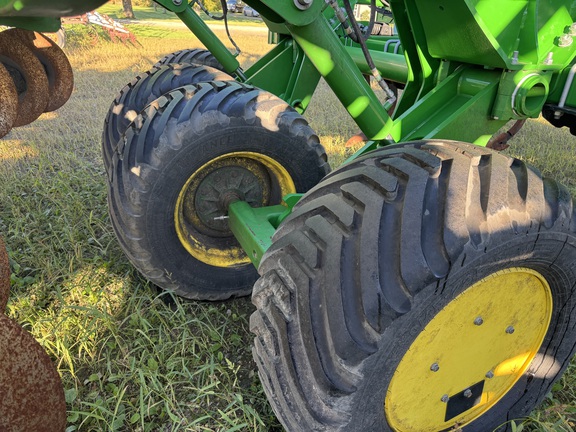 2025 John Deere 2730 - Photo9
