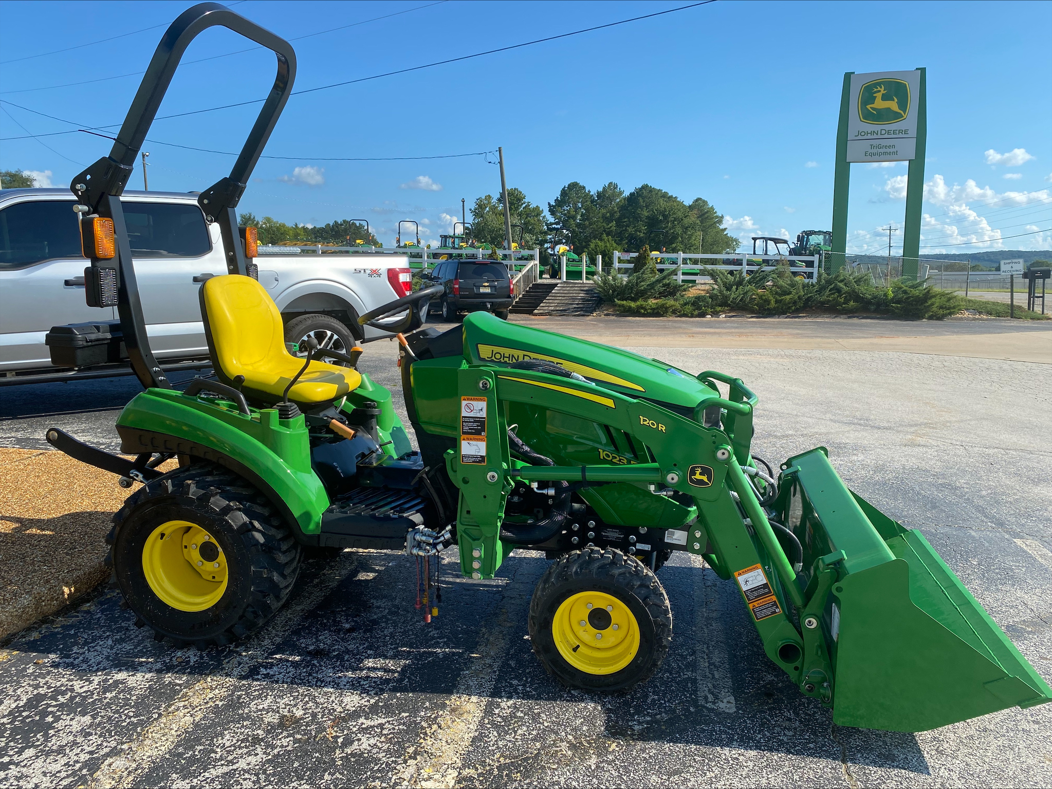 2025 John Deere 1023E