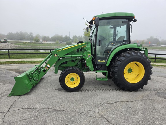 2022 John-Deere 4066R