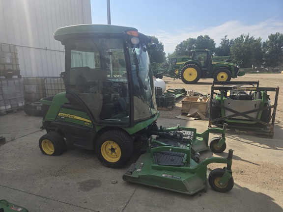  John Deere 1575