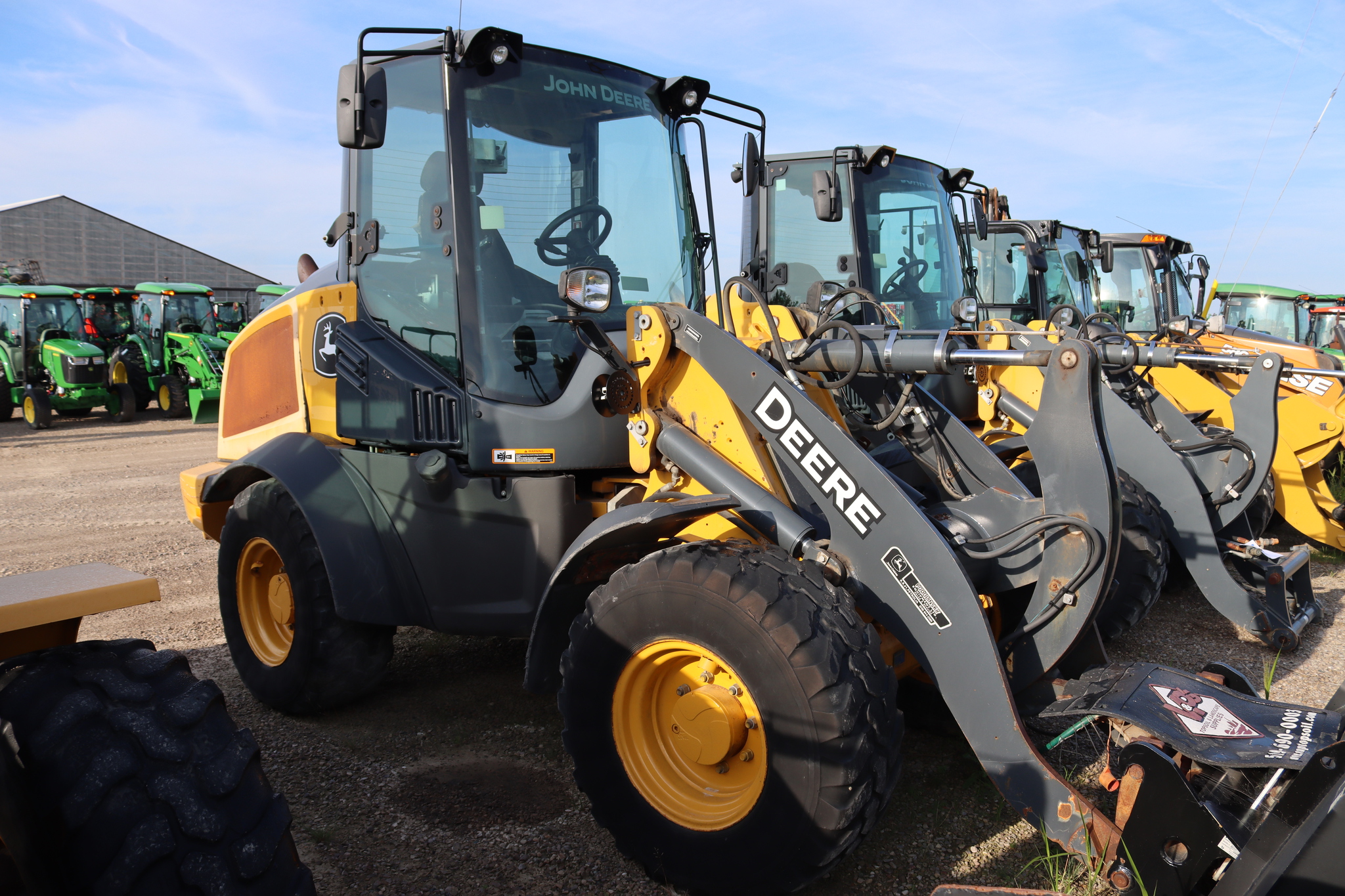 2021 John Deere 324L Compact Loaders