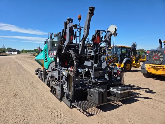 2023 Vögele SUPER1700-3I