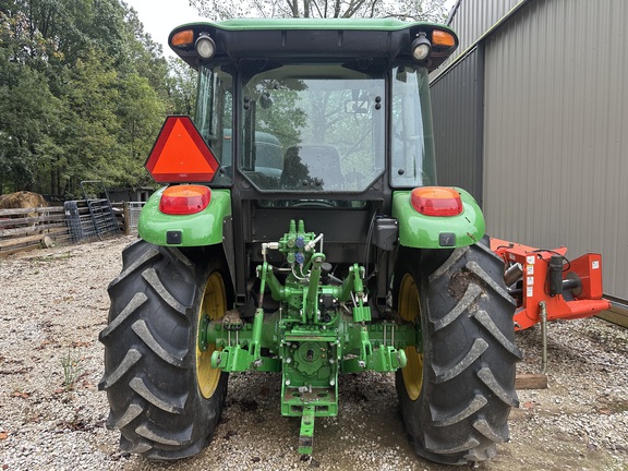 Photo of 2022 John Deere 5100E