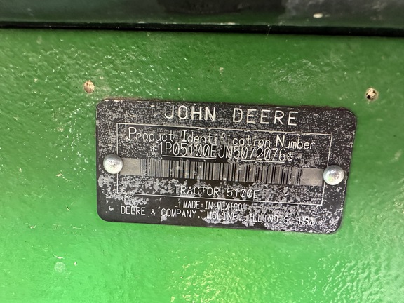 Photo of 2022 John Deere 5100E