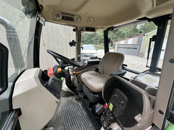 Photo of 2022 John Deere 5100E