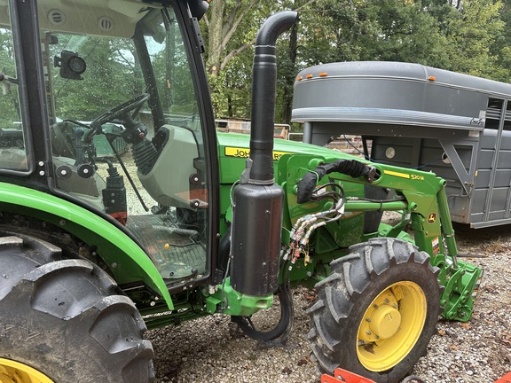 Photo of 2022 John Deere 5100E