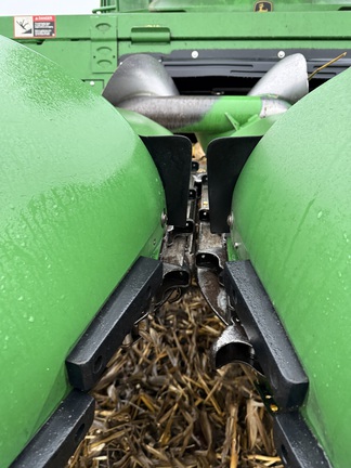2022 John Deere C8R - Photo6