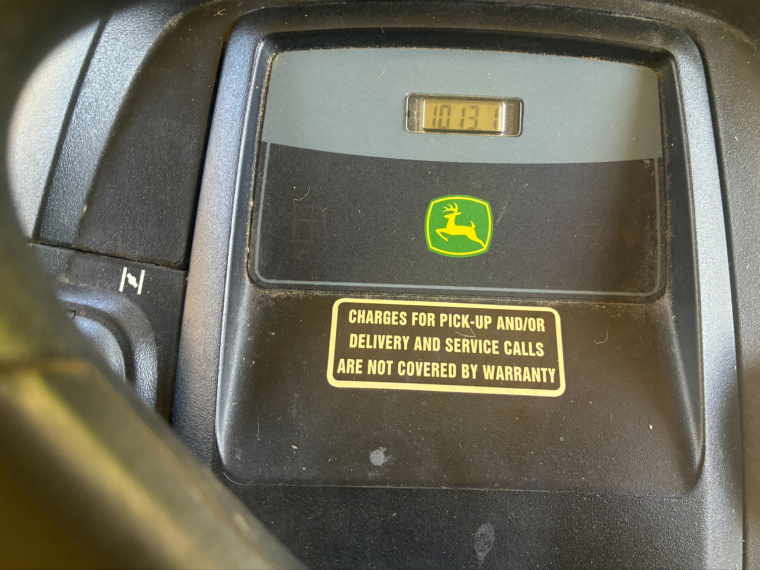 Used 2013 John Deere X300 Lawn & Garden Tractors at Koenig Equipment in Lebanon, OH - PhotoXL8
