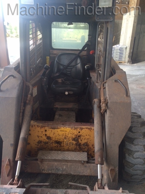 2008 New Holland L180 Image 5
