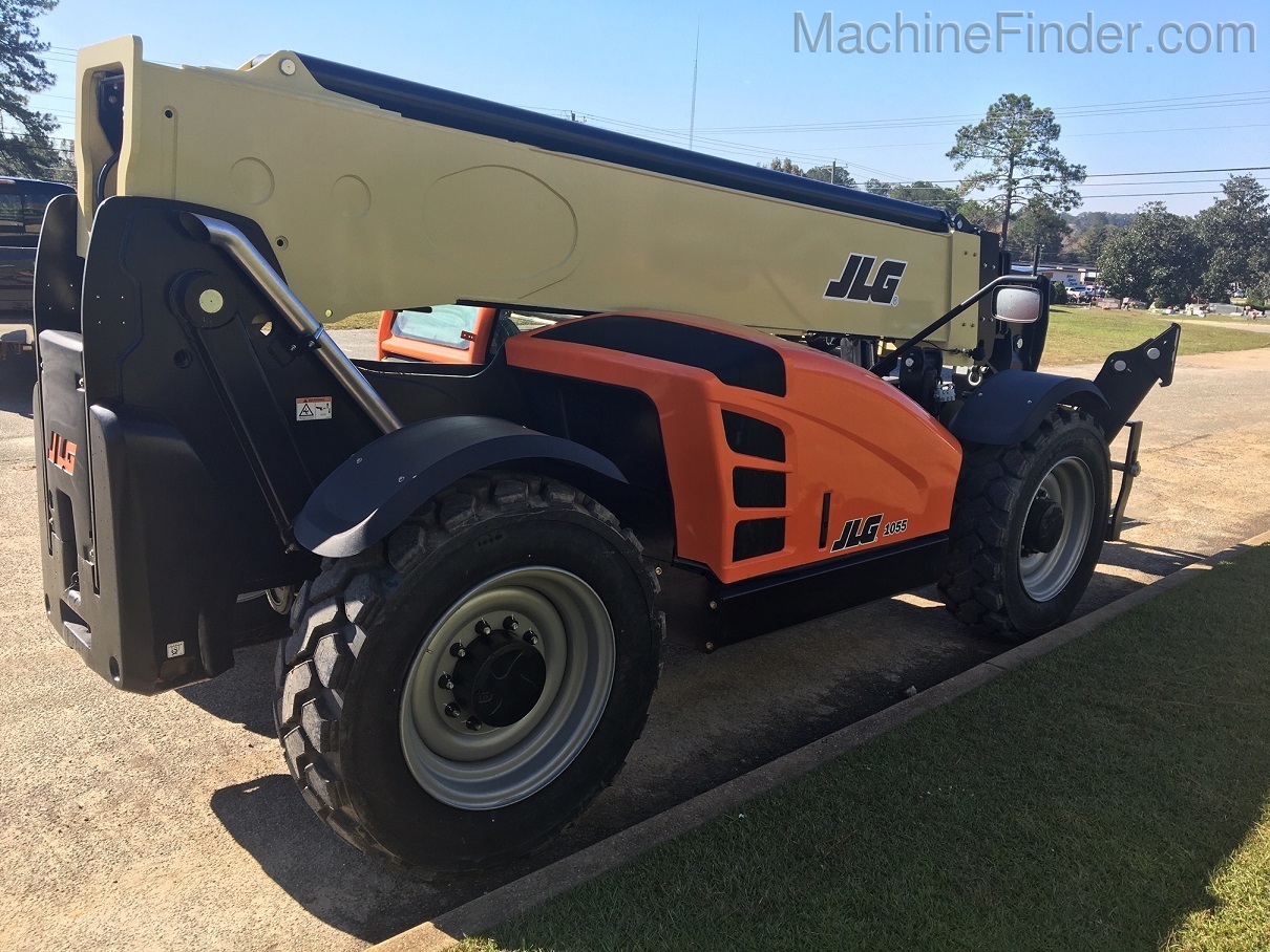 2020 JLG 1055 Image 4