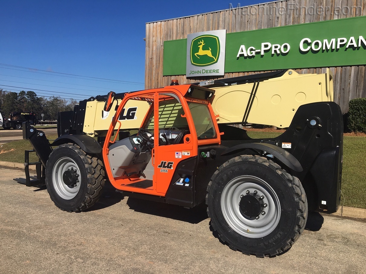 2020 JLG 1055 Image 3