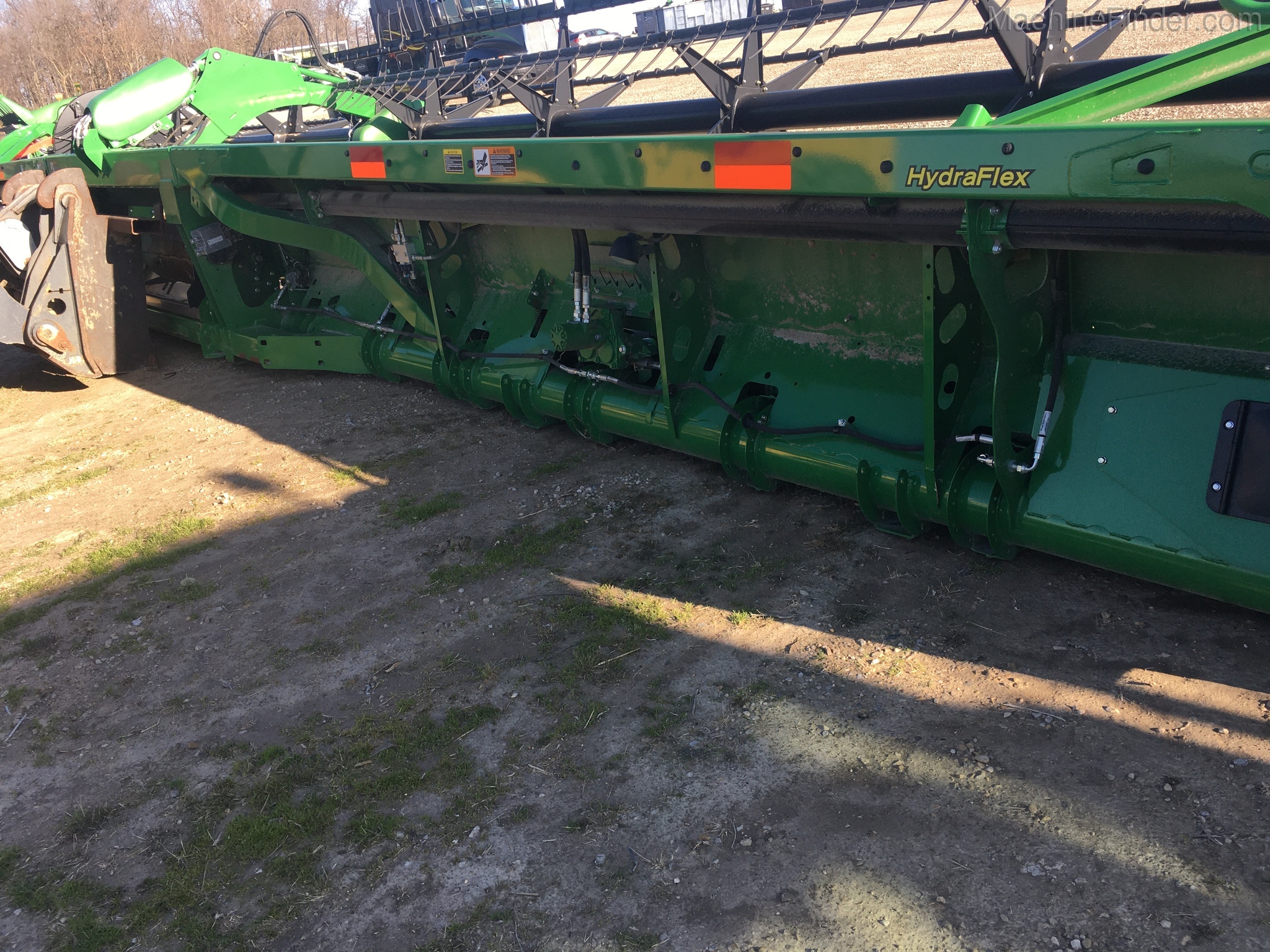 2015 John Deere 640FD Image 9