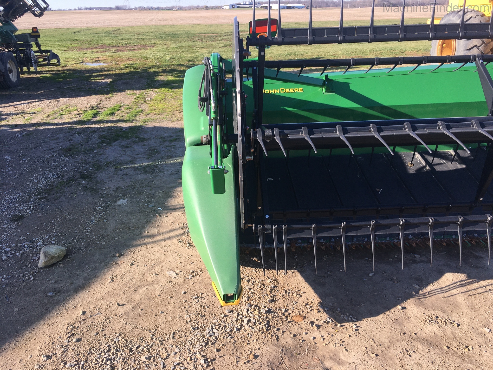 2015 John Deere 640FD Image 12