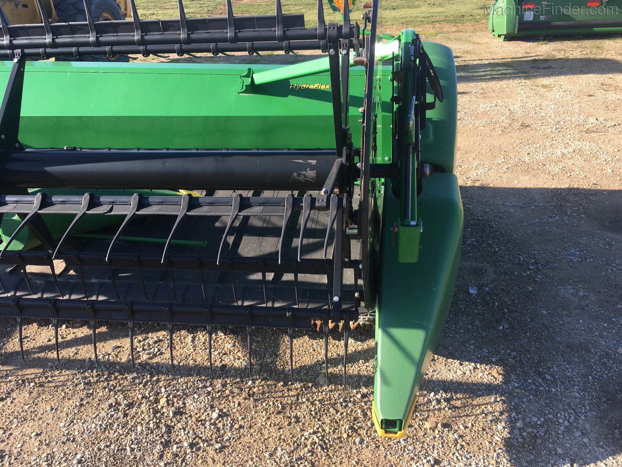 2015 John Deere 640FD Image 13