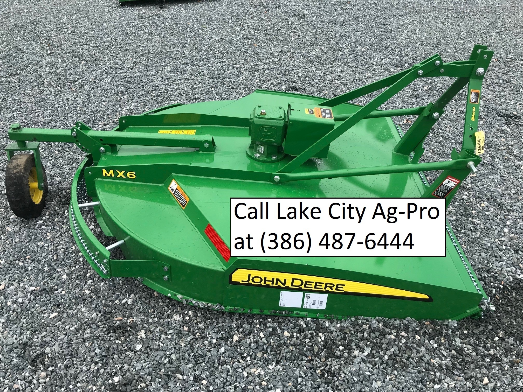 2020 John Deere MX6 Image 2