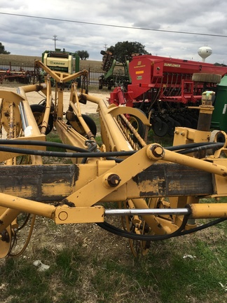 2002 Vermeer R23A Image 8
