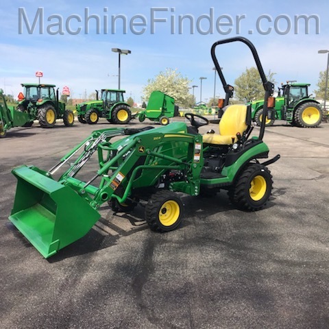 2019 John Deere 1025R Image 1
