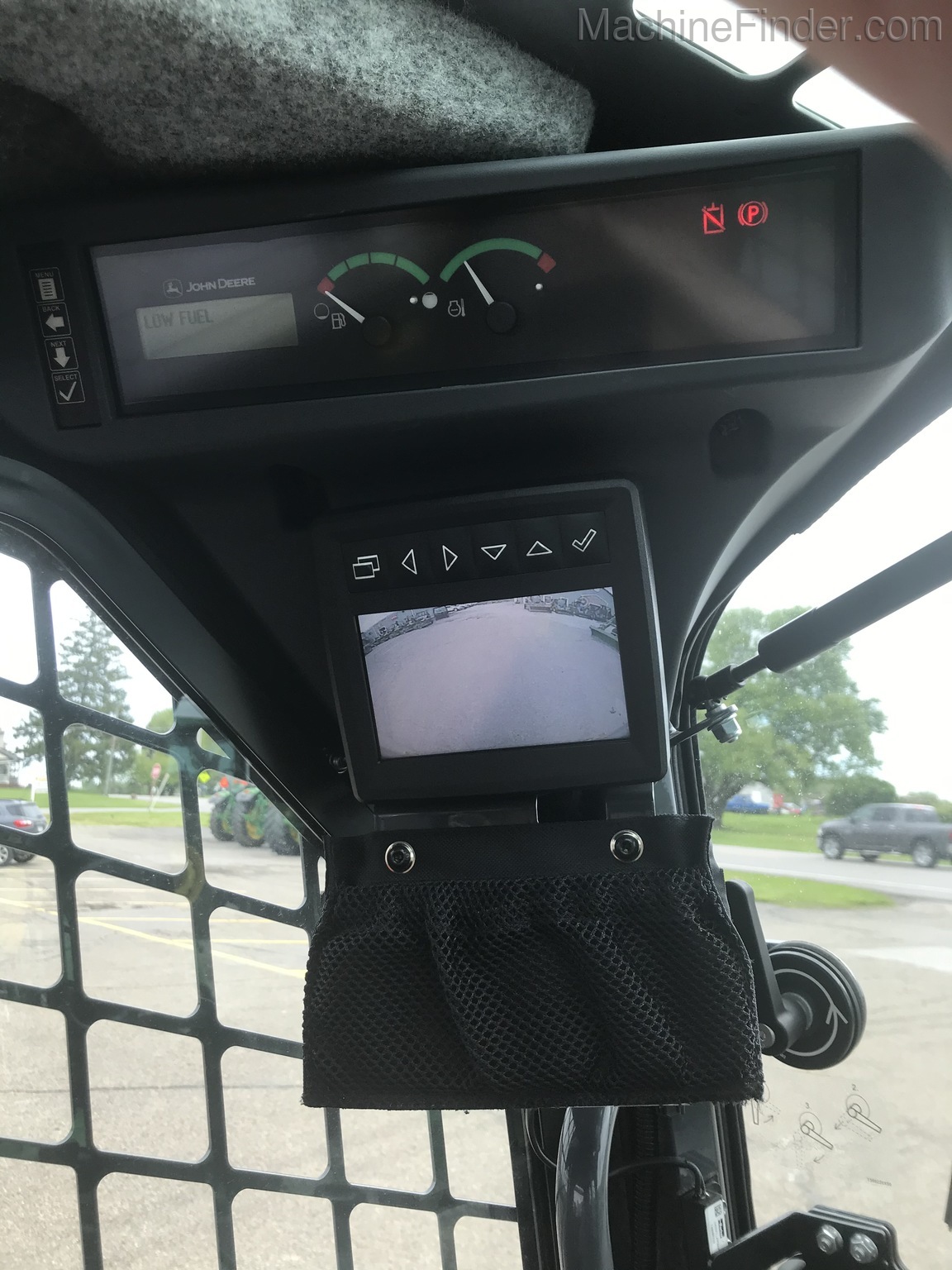 2018 John Deere 330G Image 12