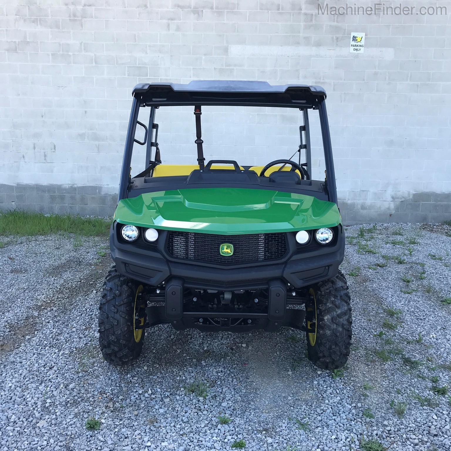 2020 John Deere 835M Image 3