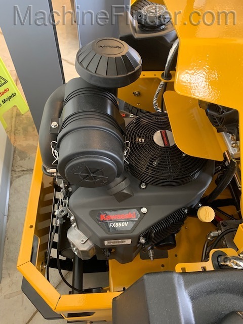 2020 Hustler SUPER Z Image 6