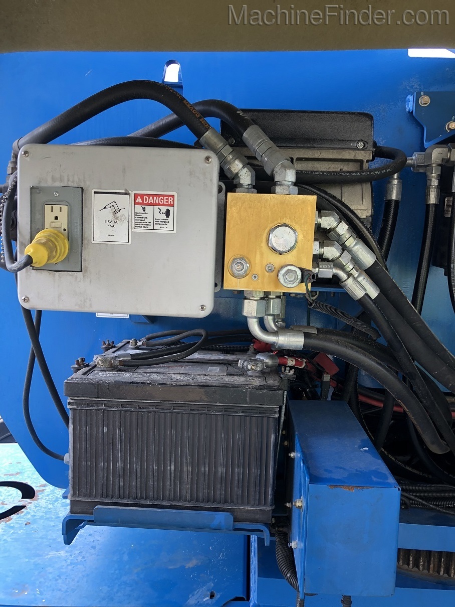 2012 Genie Z80/60 Image 8