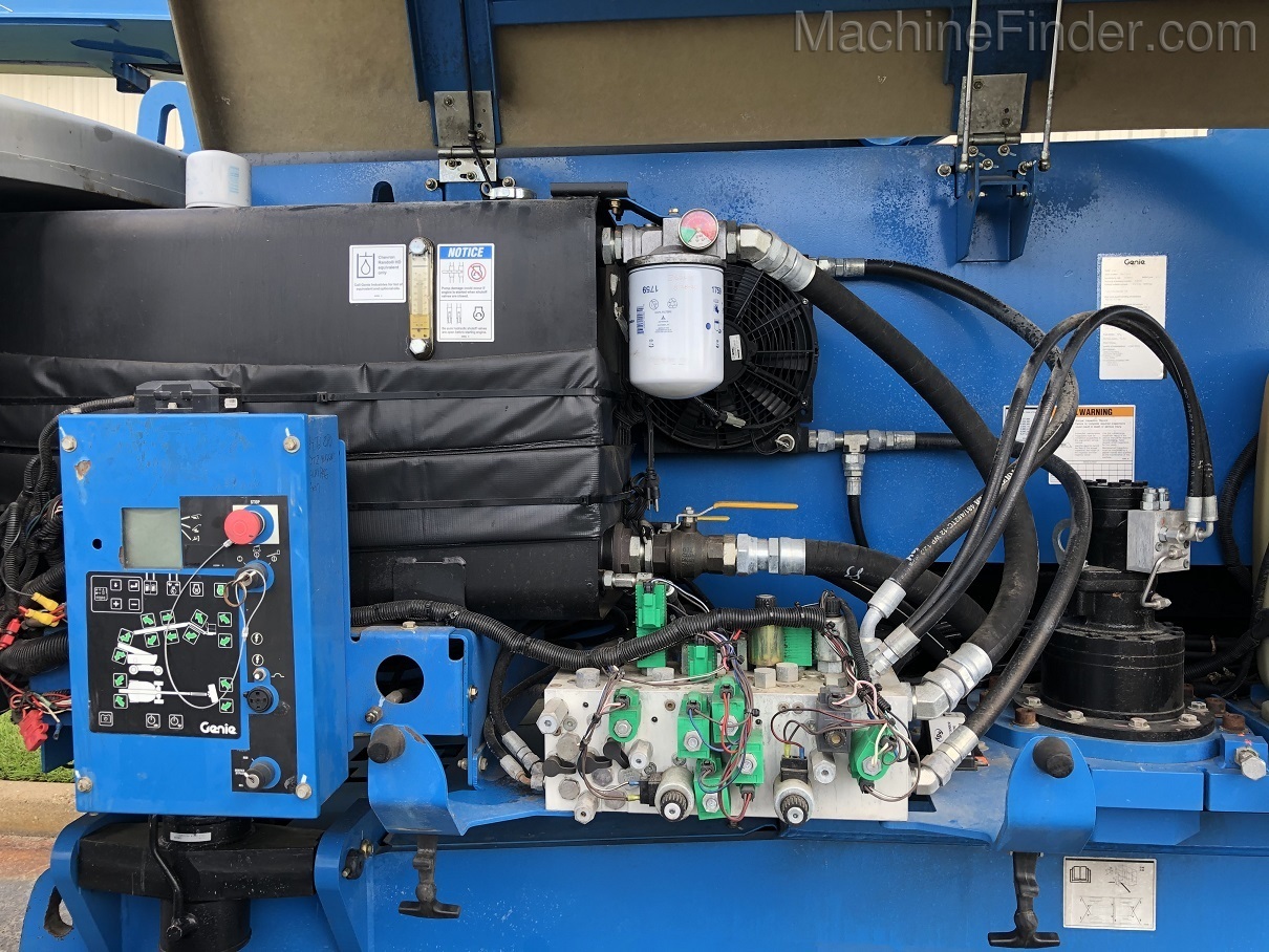 2012 Genie Z80/60 Image 10