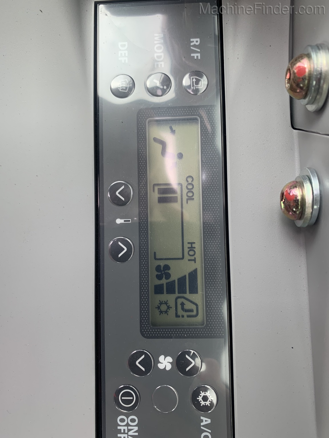 2020 John Deere 60G Image 10