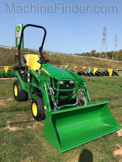 2020 John Deere 1025R Image 1