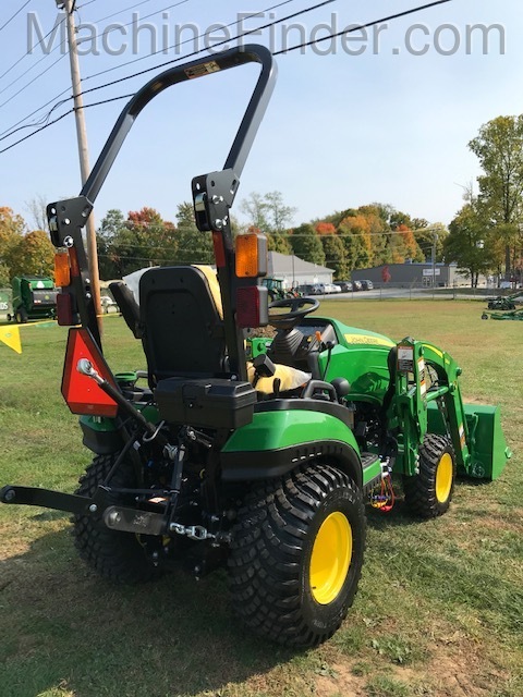 2020 John Deere 1025R Image 7