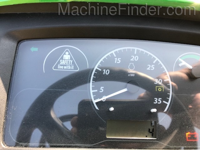 2020 John Deere 1025R Image 12