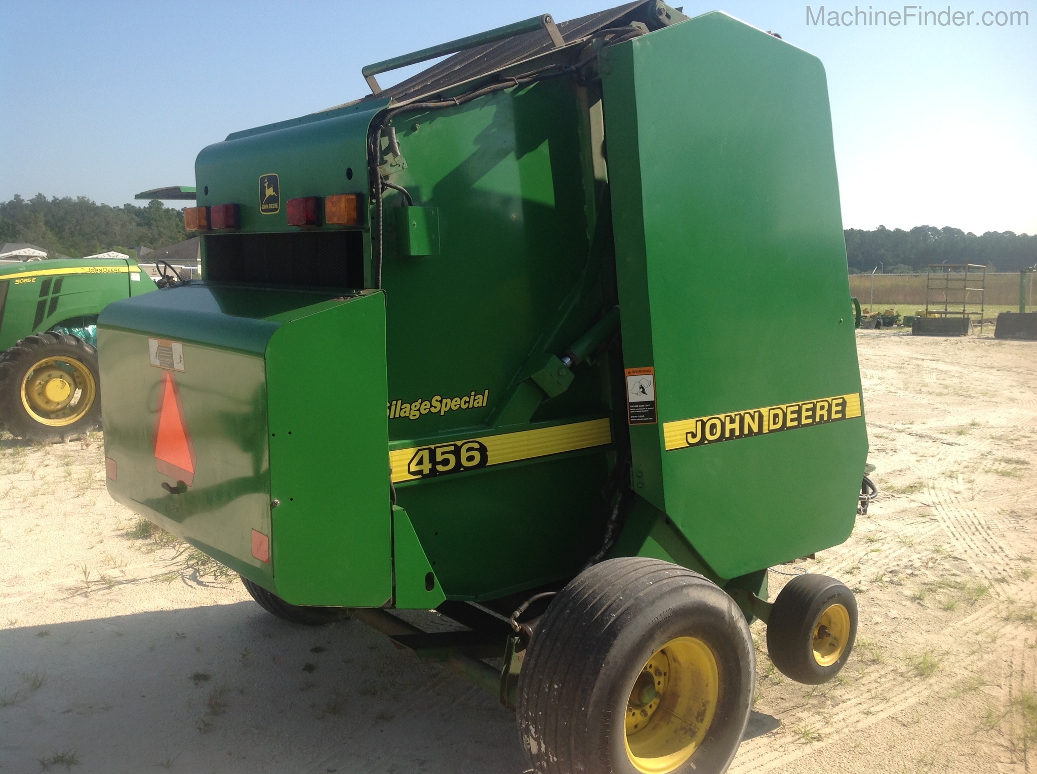1996 John Deere 456 Silage Special Image 4