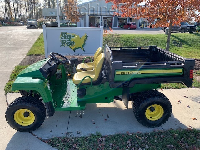 2018 John Deere TX 4X2 Image 1
