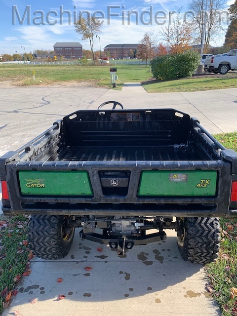 2018 John Deere TX 4X2 Image 4