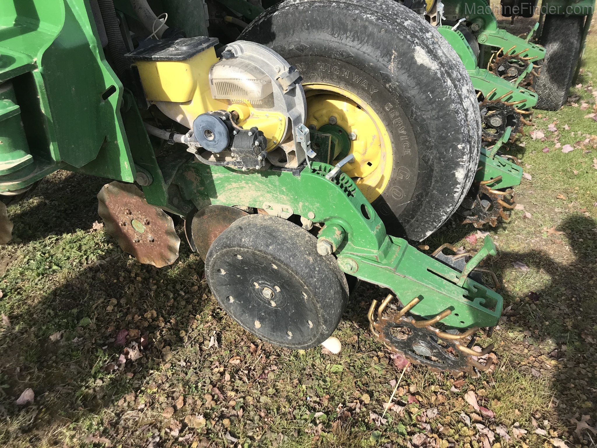 2013 John Deere 1790 Image 3