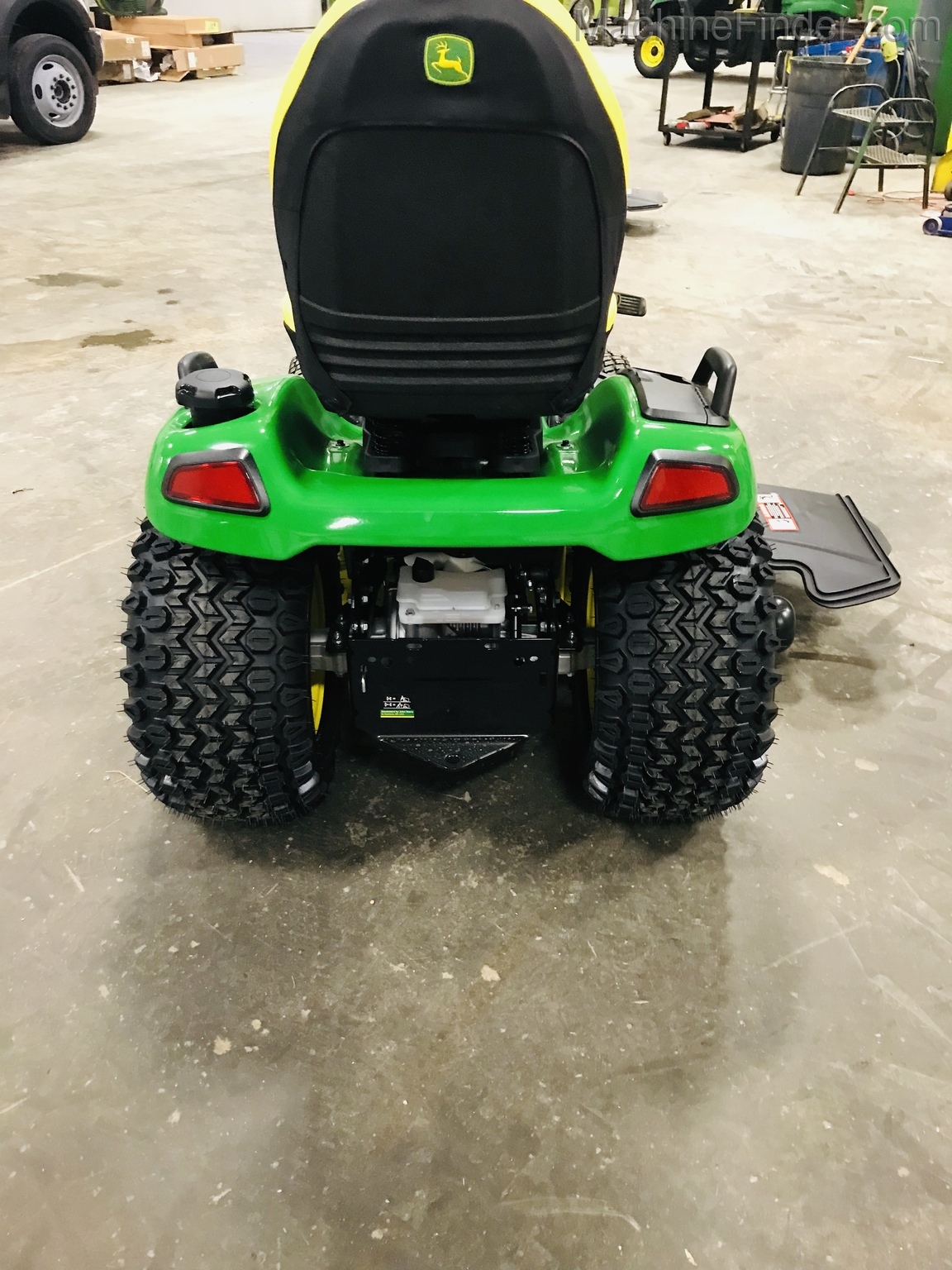 2021 John Deere X580 Image 4
