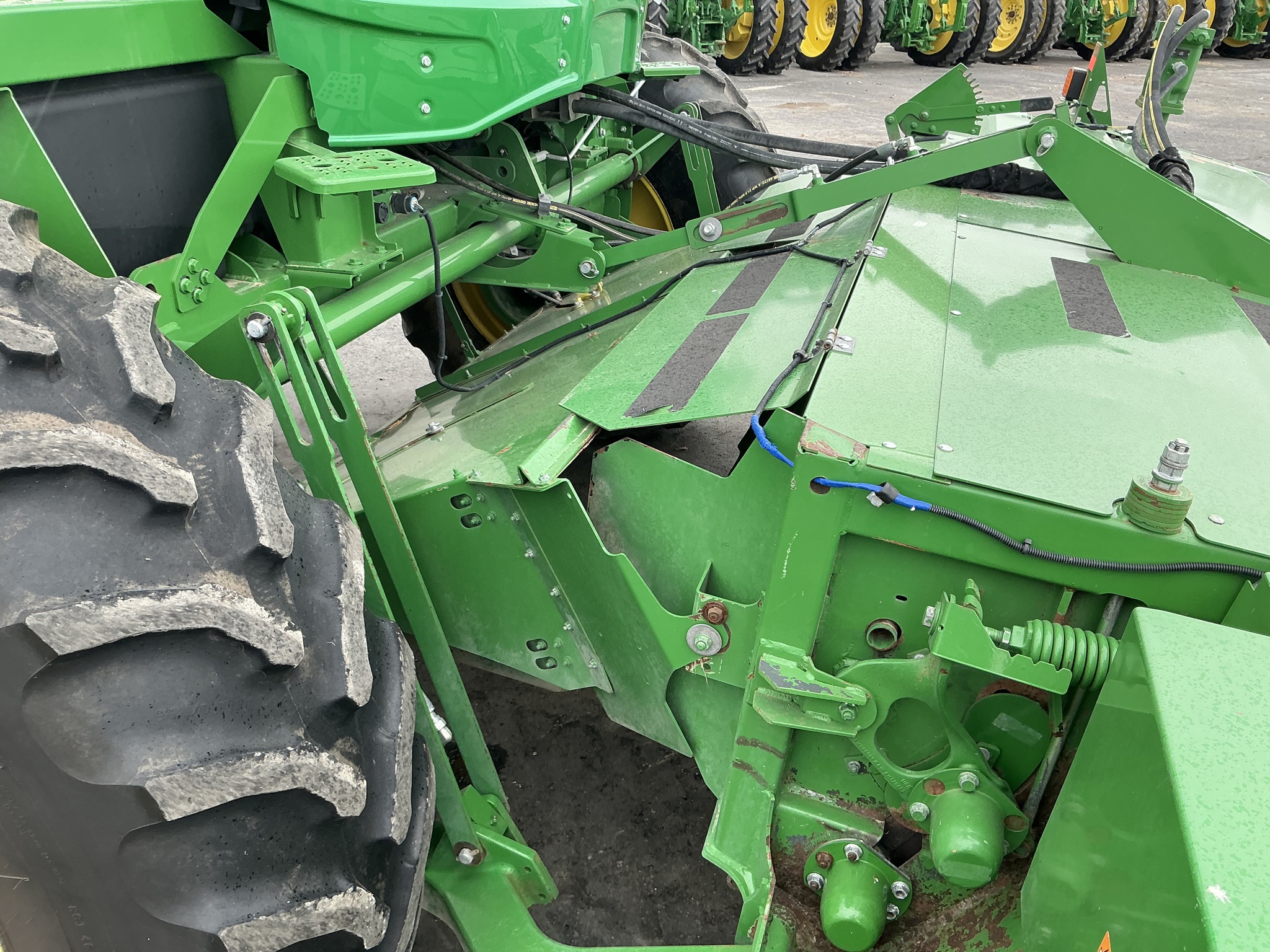 2019 John Deere W235 Image 15