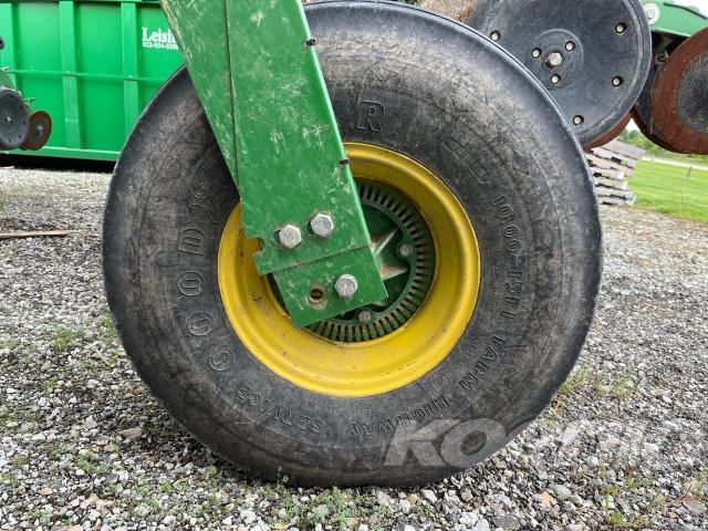 Used 2012 John Deere 1770NT CCS Planters: Drawn at Koenig Equipment in Richmond, IN - PhotoXL17