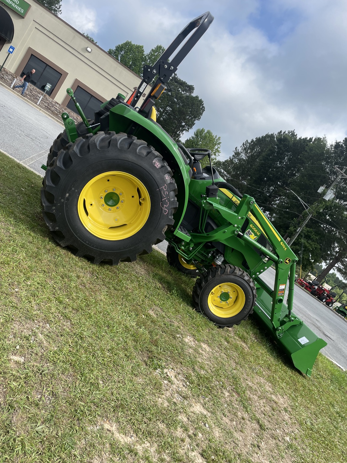 2023 John Deere 4066M Image 1