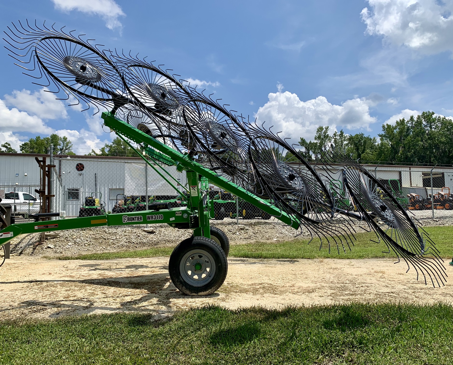 2023 Frontier WR3110 Image 6