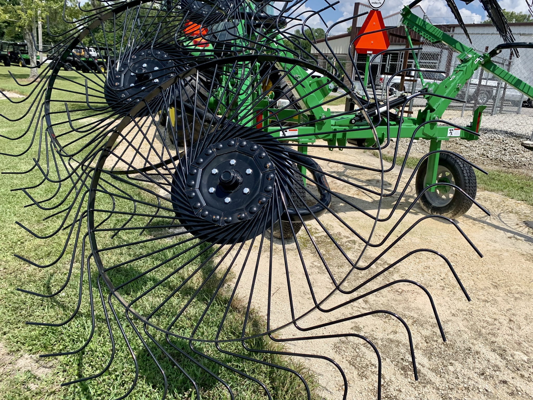 2023 Frontier WR3110 Image 10