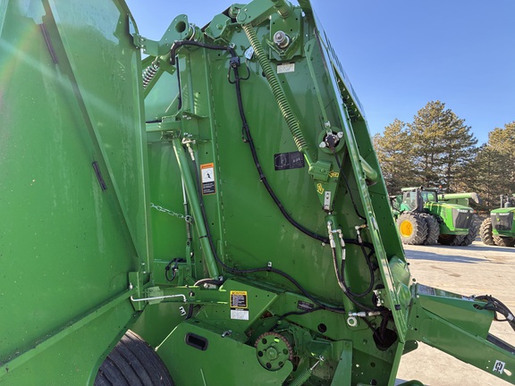 2021 John Deere 560M (13th thumbnail)