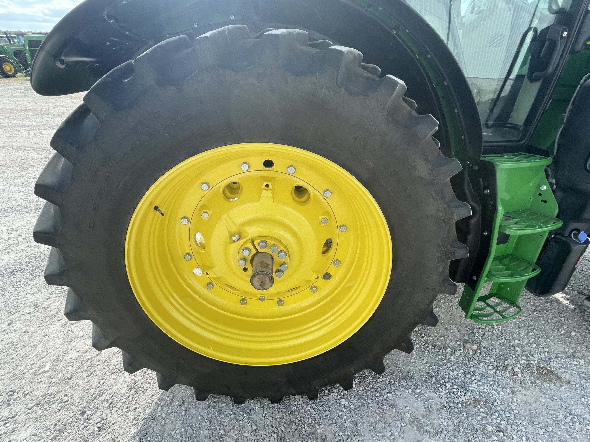  2023 John Deere 6R 155 at Heritage Tractor in Lockwood, MO