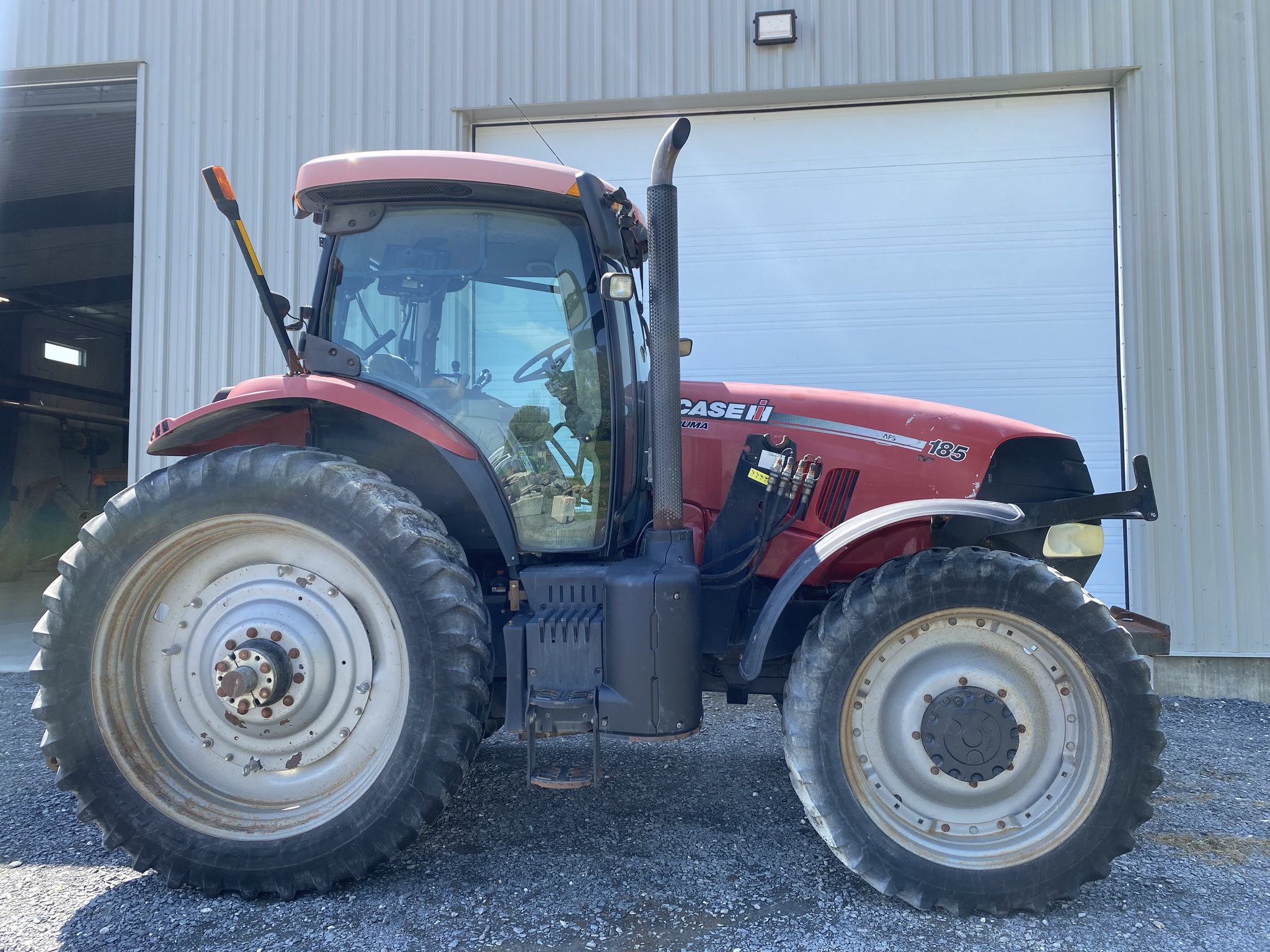 2011 Case IH Puma 185 Image 2
