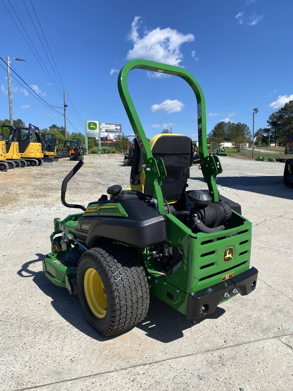 2023 John Deere Z920M Image 6