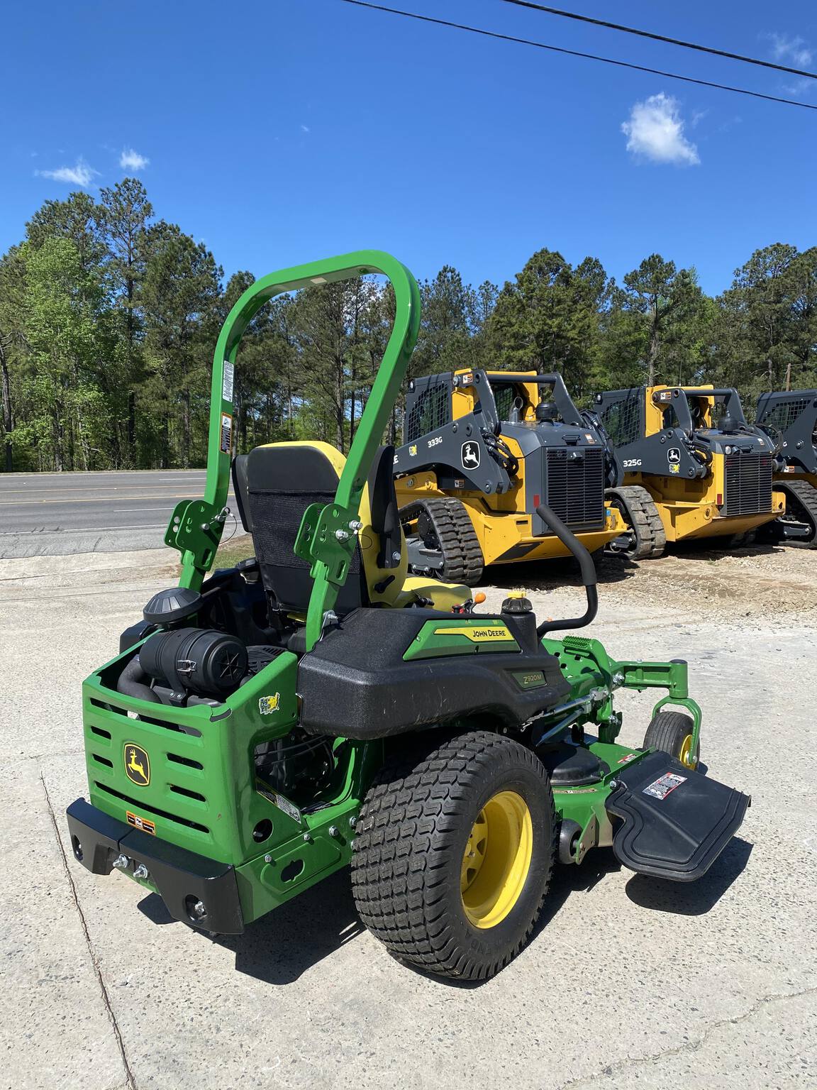 2023 John Deere Z920M Image 7