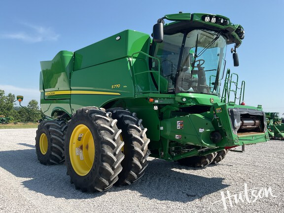 Photo of 2023 John Deere S770