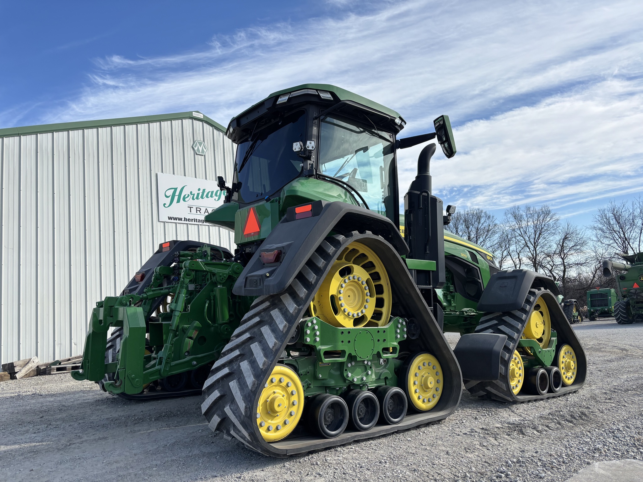  2023 John Deere 8RX 370 at Heritage Tractor in Atchison, KS