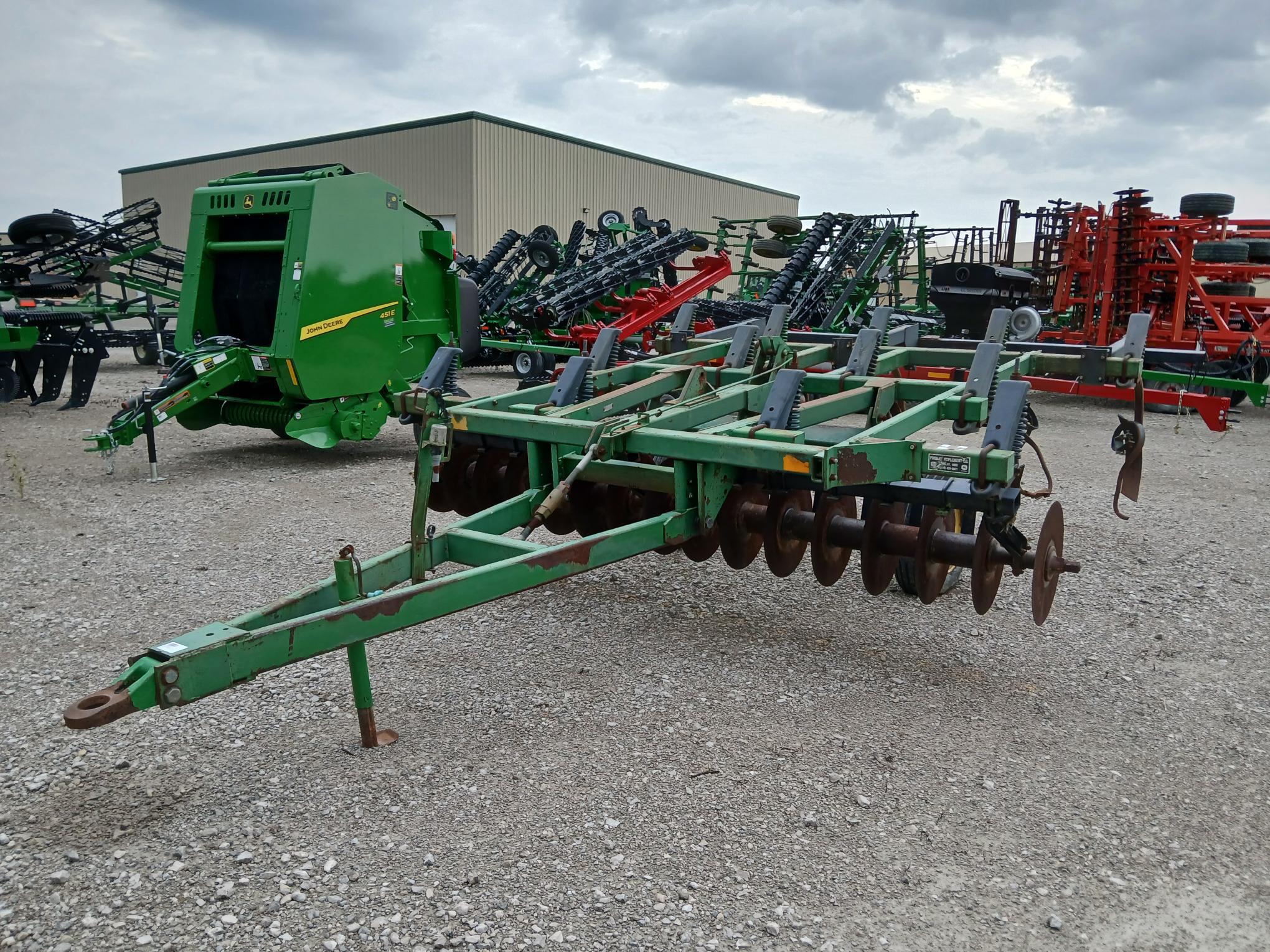 1994 John Deere 714 Image 1